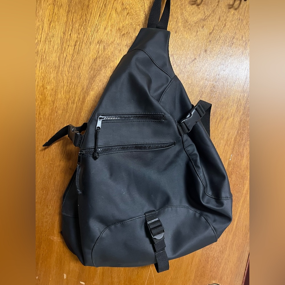 Piper Gear Single Shoulder Strap Messenger Backpack